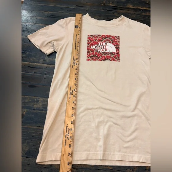 the North Face Beige T-Shirt Small Soft Athleisure Casual‎ Daily Streetwear - Picture 6 of 6